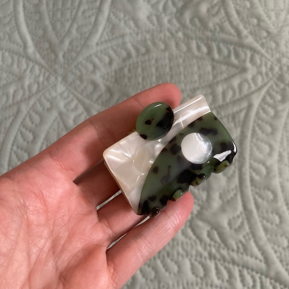 Yin yang hair clip - Picture 5 of 10